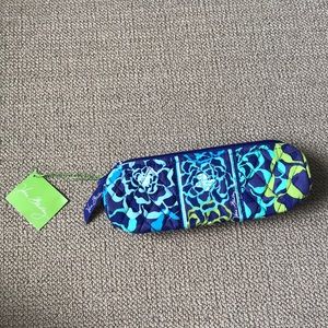 NWT vera bradley round bag